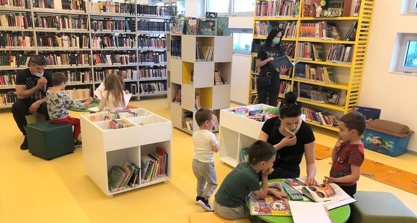 Gradska knjižnica, Biograd