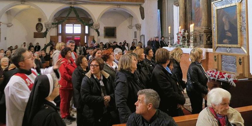 Hodočašće vjernika Zadarske nadbiskupije nacionalnom svetištu sv. Nikole Tavelića u Šibeniku Hodočašće vjernika Zadarske nadbiskupije nacionalnom svetištu sv. Nikole Tavelića u Šibeniku