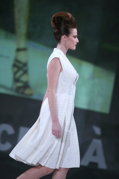 U trgovackom centru West gate sinoc zapoceo modni dogadjaj Nivea Cro A Porter. U trgovackom centru West gate sinoc zapoceo modni dogadjaj Nivea Cro A Porter.