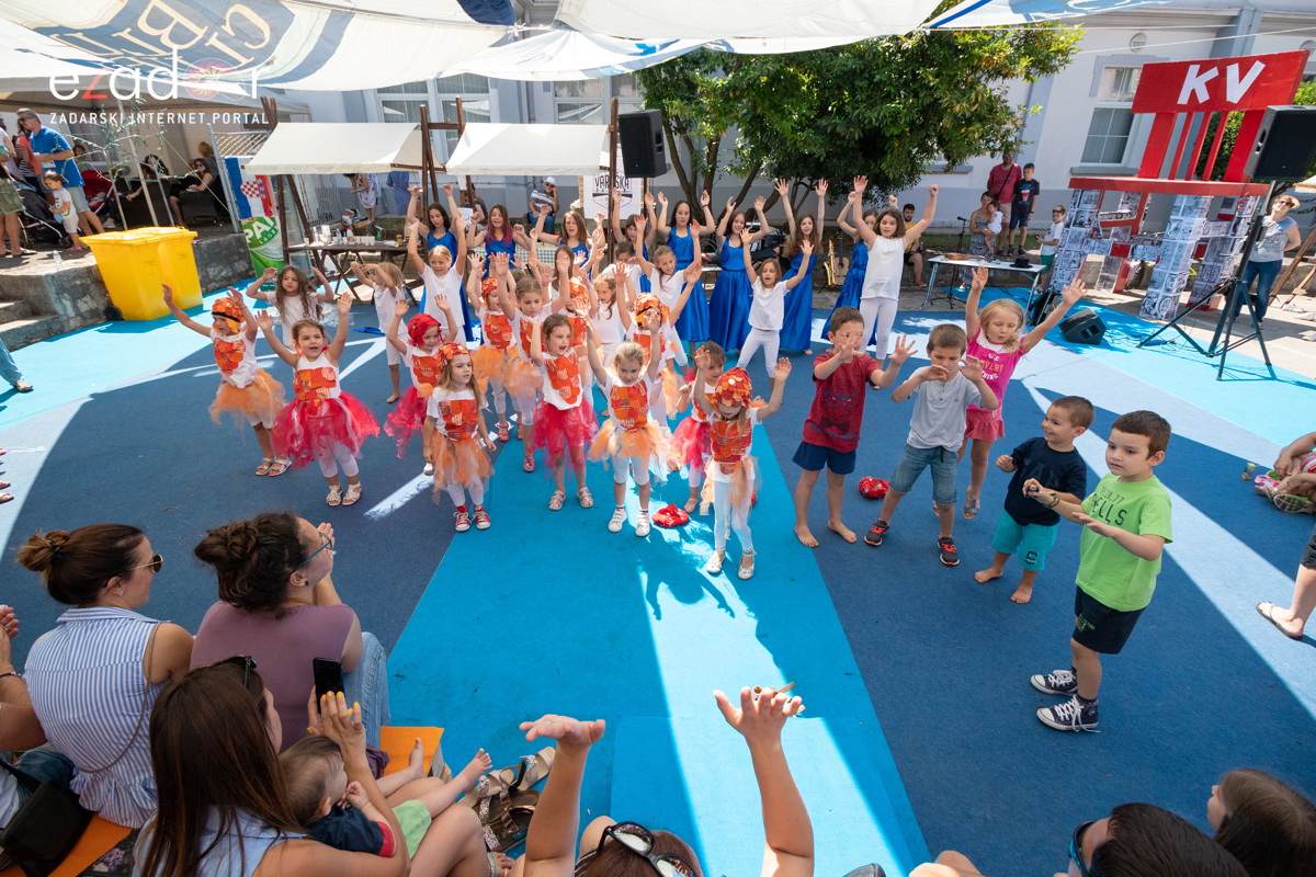 KvartArt 2018: Nedjeljno jutro proteklo u znaku plesa i glazbe KvartArt 2018: Nedjeljno jutro proteklo u znaku plesa i glazbe