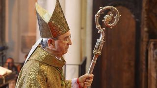 Svecanu misu polnocku povodom rodjenja Isusa Krista u katedrali svete Stosije predvodio je nadbiskup Zelimir Puljic. Svecanu misu polnocku povodom rodjenja Isusa Krista u katedrali svete Stosije predvodio je nadbiskup Zelimir Puljic.