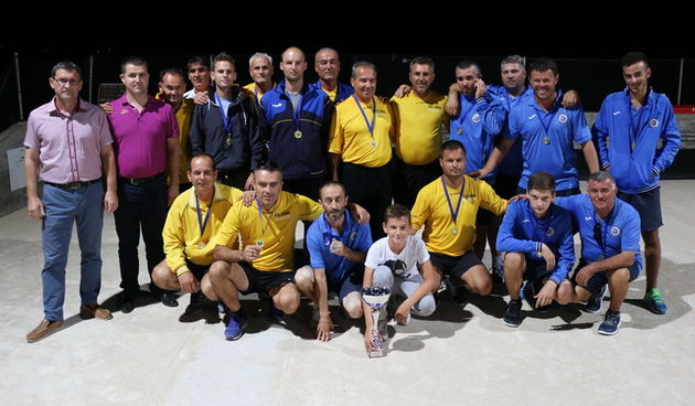 Finalni turnir boćarskog Kupa Zadarske županije u Lišanima Ostrovičkim. Foto: Kažimir Škrbić/Virski list