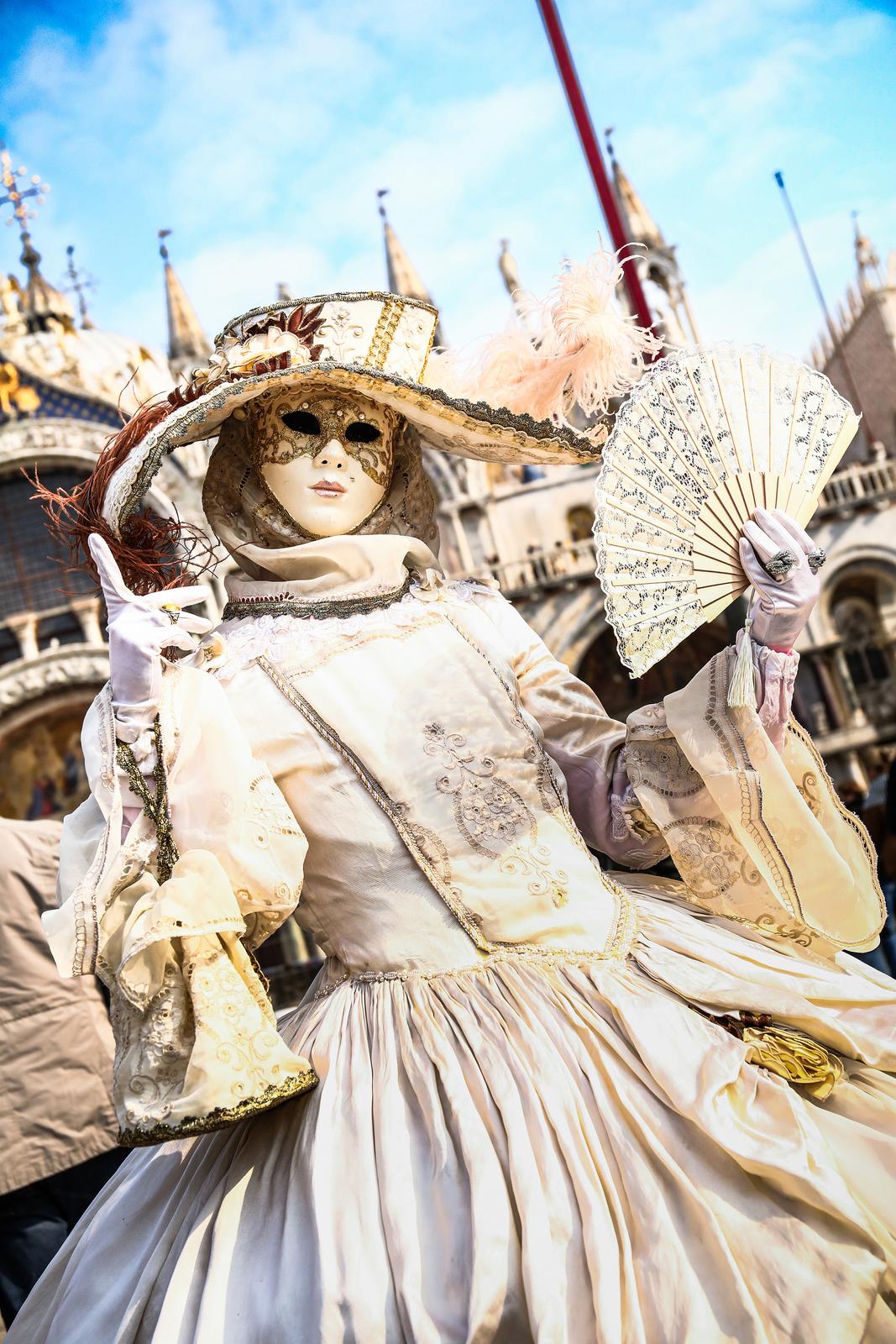 Venecijanski karneval ove godine je posvećen velikom ljubavniku Giacomu Casanovi Venecijanski karneval ove godine je posvećen velikom ljubavniku Giacomu Casanovi