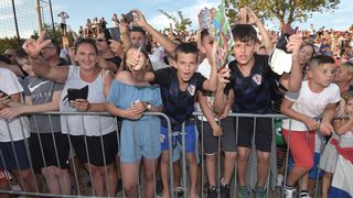 U rodnom Nadinu priređen doček za srebrnog reprezentativca Šimu Vrsaljka