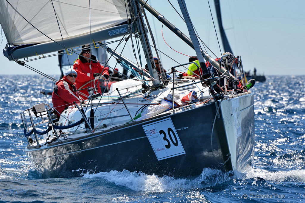 U hvarskom akvatoriju održana XXI. Uskršnja regata U hvarskom akvatoriju održana XXI. Uskršnja regata