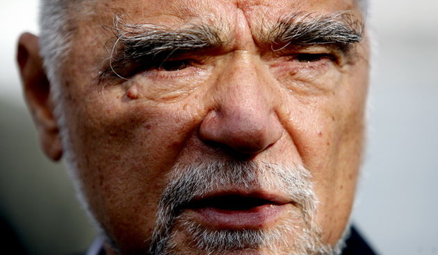 Zadar, 201110
Kike Curavic vodi tim koji cisti podmorje na Liburnskoj obali, a pridruzio im se i Stipe Mesic.
Na slici: Stipe Mesic.
Foto: Jure Miskovic / CROPIX