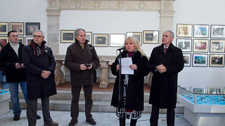 Otvorenje izložbe “Zagrljaj dubine” u Gradskoj loži, Foto: Leo Banić Otvorenje izložbe “Zagrljaj dubine” u Gradskoj loži, Foto: Leo Banić