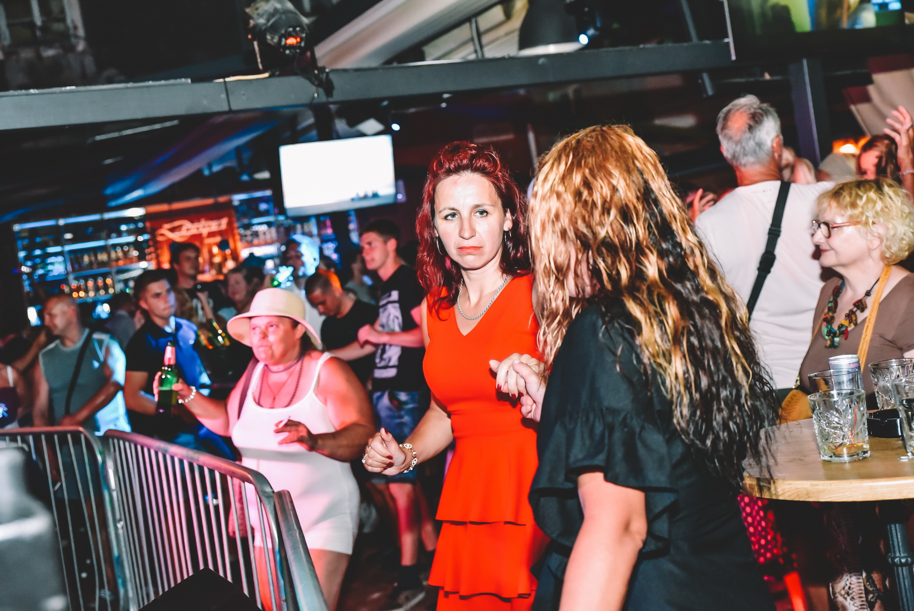 Colonia @ Caffe bar Kult