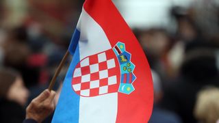 Navijači na Trgu bana Josipa jelačića čekaju Davis Cup reprezentativce
