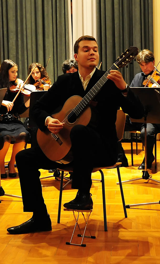 Božićni koncert Zadarskog komornog orkestra, Srđan Bulat, foto: Nenad Marčev