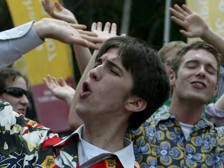 Image 1195825 (auto) Image 1195825 (auto)