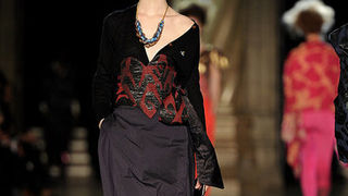 Vivienne Westwood Red Label, Jesen 2010.  (www.coutorture.com)