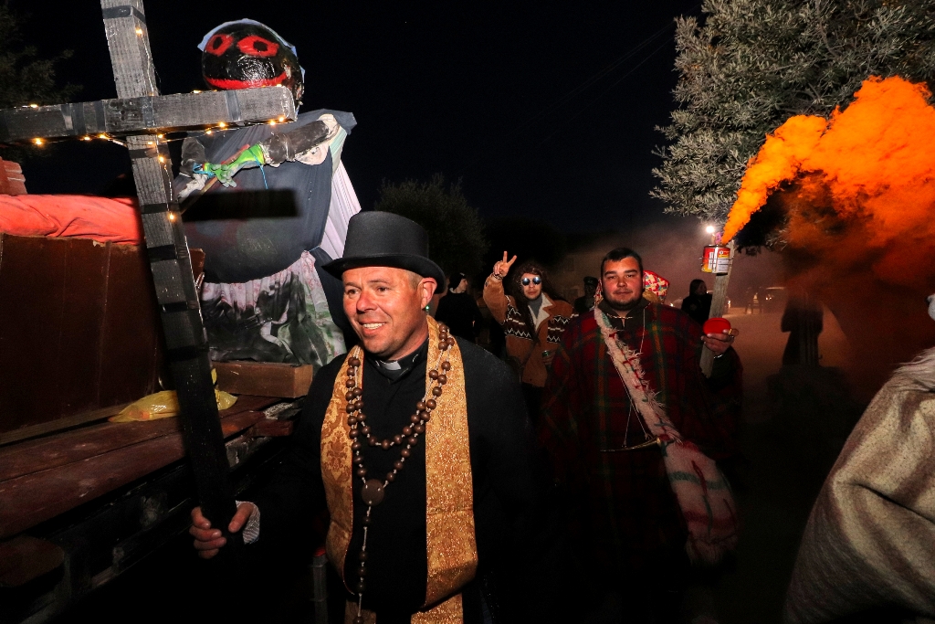 Sinoć su paljenjem Karnevala okončane tradicijske virske maškare