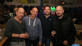 Friday Night Live: Jet Set Band @ Famous Beach Bar & Grill. Foto: Ivan Brčić Friday Night Live: Jet Set Band @ Famous Beach Bar & Grill. Foto: Ivan Brčić