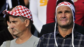 Zagreb, 310810.
Bazen Mladosti, Jarunska 5.
Utakmica zenskog vaterpola u sklopu Europskog prvenstva, izmedju Hrvatske i Rusije.
Na slici: hrvatski navijaci.
Foto: Boris Kovacev / CROPIX Zagreb, 310810.
Bazen Mladosti, Jarunska 5.
Utakmica zenskog vaterpola u sklopu Europskog prvenstva, izmedju Hrvatske i Rusije.
Na slici: hrvatski navijaci.
Foto: Boris Kovacev / CROPIX