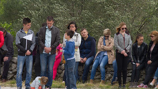 Misa na ostacima crkve na Petrini, foto: Leo Banić Misa na ostacima crkve na Petrini, foto: Leo Banić