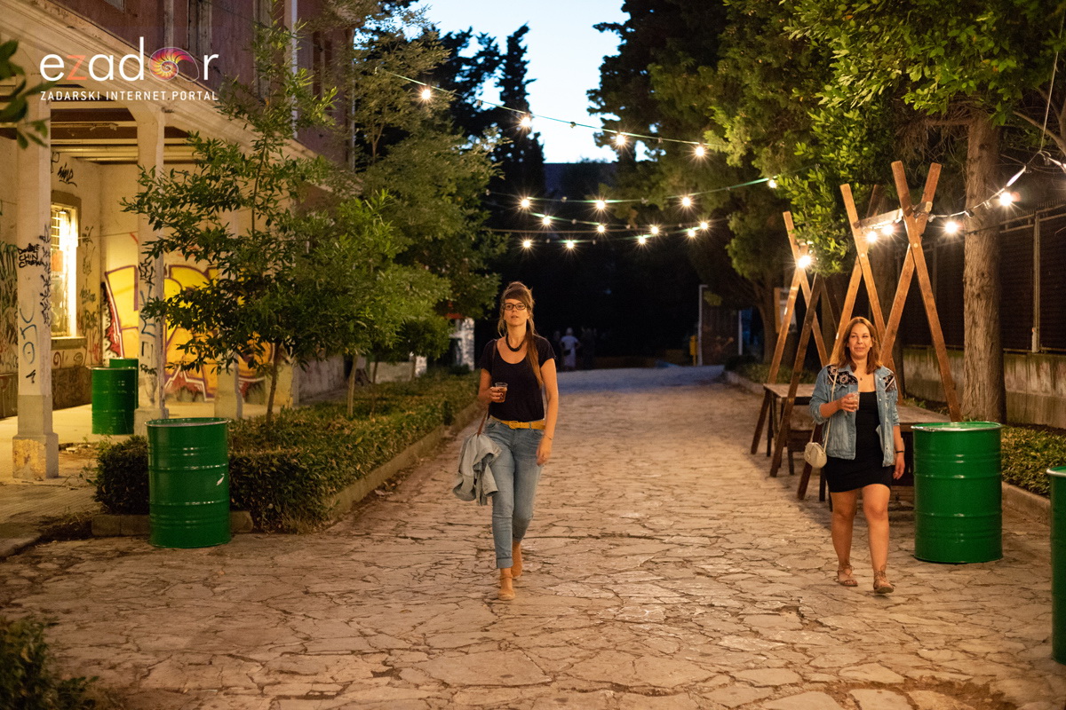 KvartArt 2018.: Art buvljak & koncert Nipplepeoplea