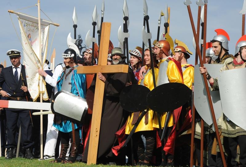 15. Festival zudija, cuvara Kristova groba odrzan je u Mlinistu u Dubrovacko-neretvanskoj zupaniji. Smotra zudija privukla je cuvare Kristova groba iz vise od 30 zupa. Photo: Hrvoje Jelavic/PIXSELL