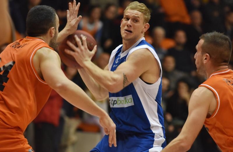 A-1 liga, 15. kolo: GKK Šibenik – KK Zadar 64-53 A-1 liga, 15. kolo: GKK Šibenik – KK Zadar 64-53