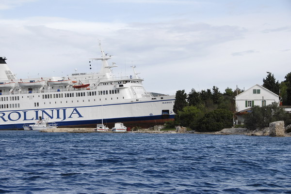 Image 1057525 (auto)