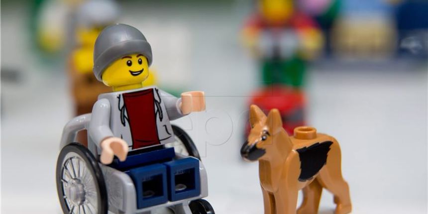 Lego – invalidska figurica, Foto: Hina Lego – invalidska figurica, Foto: Hina
