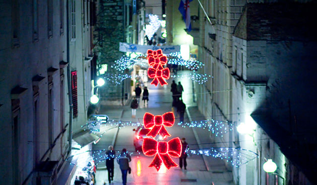 Večernji đir po gradu 12. prosinca 2012. (foto:Saša Čuka)