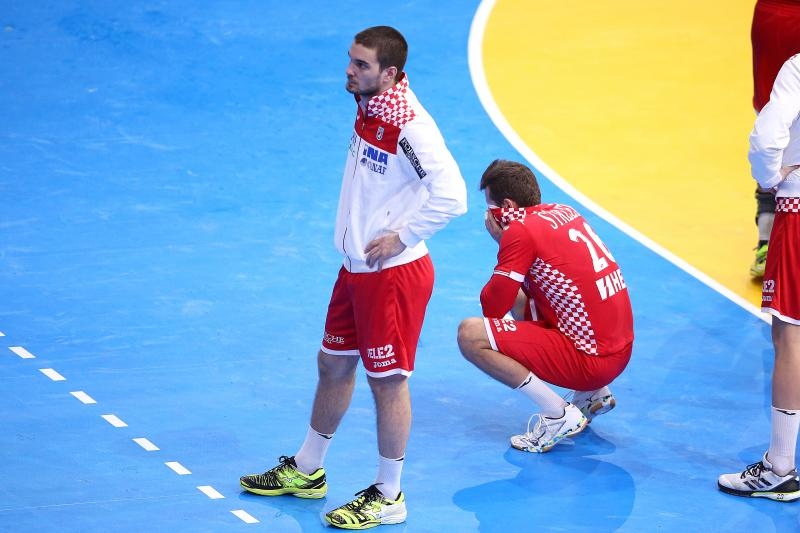 Tuga hrvatskih rukometaša nakon šokantnog poraza od Slovenije