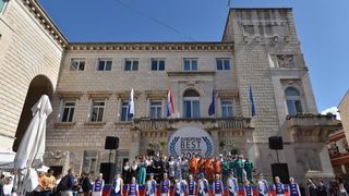 Zadru dodijeljeno priznanje European Best Destination 2016. Foto: Dino Stanin/PIXSELL Zadru dodijeljeno priznanje European Best Destination 2016. Foto: Dino Stanin/PIXSELL