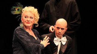 Gospoda Glembajevi u HNK Zadar, foto: Iva Perinčić Gospoda Glembajevi u HNK Zadar, foto: Iva Perinčić