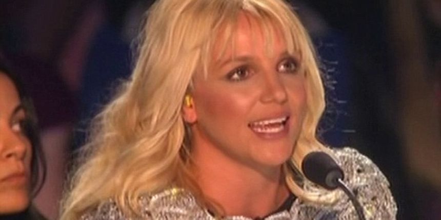 Britney Spears sve natjecatelje je slušala s čepićima u ušima , screenshot by youtube