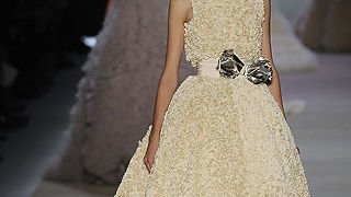 Na granici s coutureom (Moda.hr)