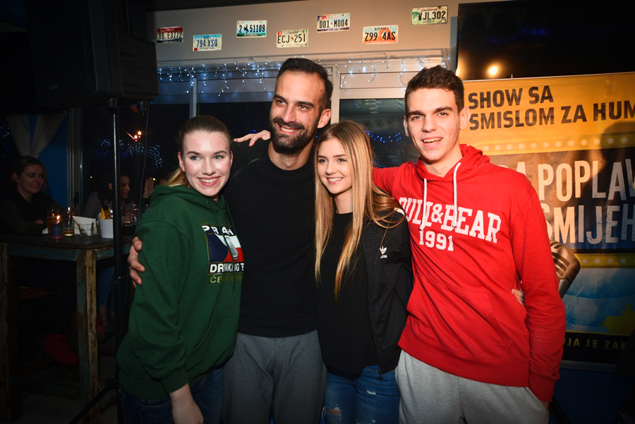 Ivan Šarić u Famous baru