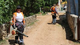 Vir: Radovi na postavljanju javne rasvjete i asfaltiranju prometnica Vir: Radovi na postavljanju javne rasvjete i asfaltiranju prometnica
