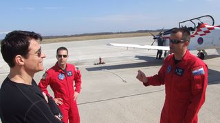 Goran Višnjić posjetio pilote u zrakoplovnoj bazi Zemunik