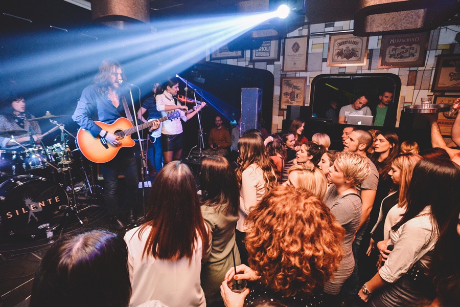 Silente @MAraschino bar ; foto Iva Perinčić Silente @MAraschino bar ; foto Iva Perinčić
