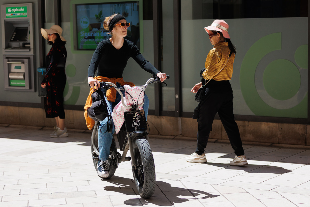 Đir po gradu, subotnja špica, 24. svibnja 2025. Đir po gradu, subotnja špica, 24. svibnja 2025.