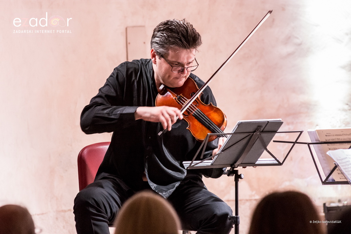 Virtuozi i Apoksiomen @ Sv. Donat Virtuozi i Apoksiomen @ Sv. Donat