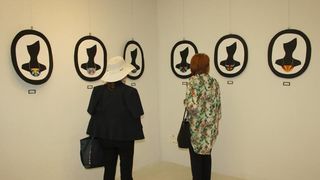 Mladi zadarski dizajneri predstavili radove na izložbi “Zalistavac – tekstilni mozaik u nakitu” Mladi zadarski dizajneri predstavili radove na izložbi “Zalistavac – tekstilni mozaik u nakitu”