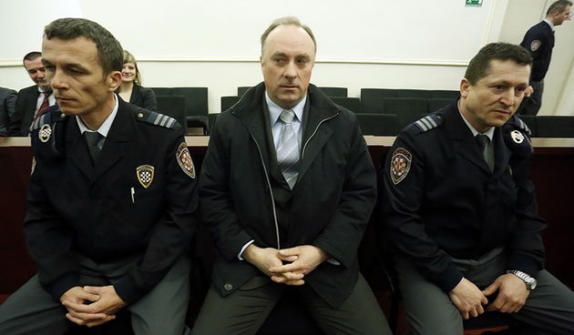 Zagreb, 260213. 
Zupanijski sud na Zrinjevcu.
Nastavljeno je sudjenje bivsem premijeru Ivi Sanaderu u slucaju Fimi-media.
Danas je svjedocio bivsi potpredsjednik Vlade RH Damir Polancec, doveden iz zatvora.
Na fotografiji: Damir Polancec.
Foto: Damjan Tad