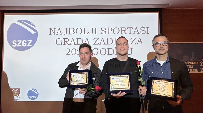 U kategoriji parasporta sve nagrade su otišle članovima PK Jadera i treneru. Mihovil Ninčević (1997) i Josip Gregov