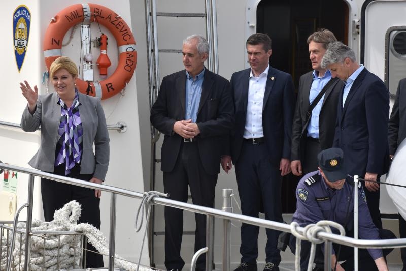 Predsjednica Grabar Kitarović posjetila otok Ist. Foto: Dino Stanin/PIXSELL