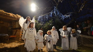 Diklo: Na Bunarima na blagdan sv. Stjepana uprilične žive jaslice Udruge Kveštura. Foto: Iva Perinčić Diklo: Na Bunarima na blagdan sv. Stjepana uprilične žive jaslice Udruge Kveštura. Foto: Iva Perinčić