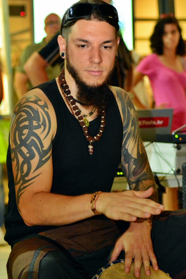 Performeri Saraswati na KalelargArt-u ; foto Iva Perinčić Performeri Saraswati na KalelargArt-u ; foto Iva Perinčić