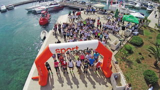 Gospodar OTOKA – uspon na Sv. Mihovil – Start
(nedjelja, 29. svibnja 2016. godine)
Start: 09:30 h, u centru Preka (Park Vrulja)
Cilj: tvr Gospodar OTOKA – uspon na Sv. Mihovil – Start
(nedjelja, 29. svibnja 2016. godine)
Start: 09:30 h, u centru Preka (Park Vrulja)
Cilj: tvr