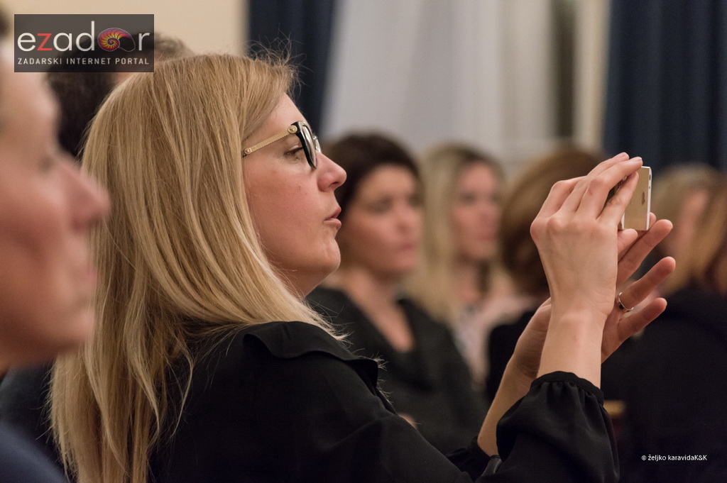 Božićni koncert mladih ansambala Glazbene škole Blagoje Bersa