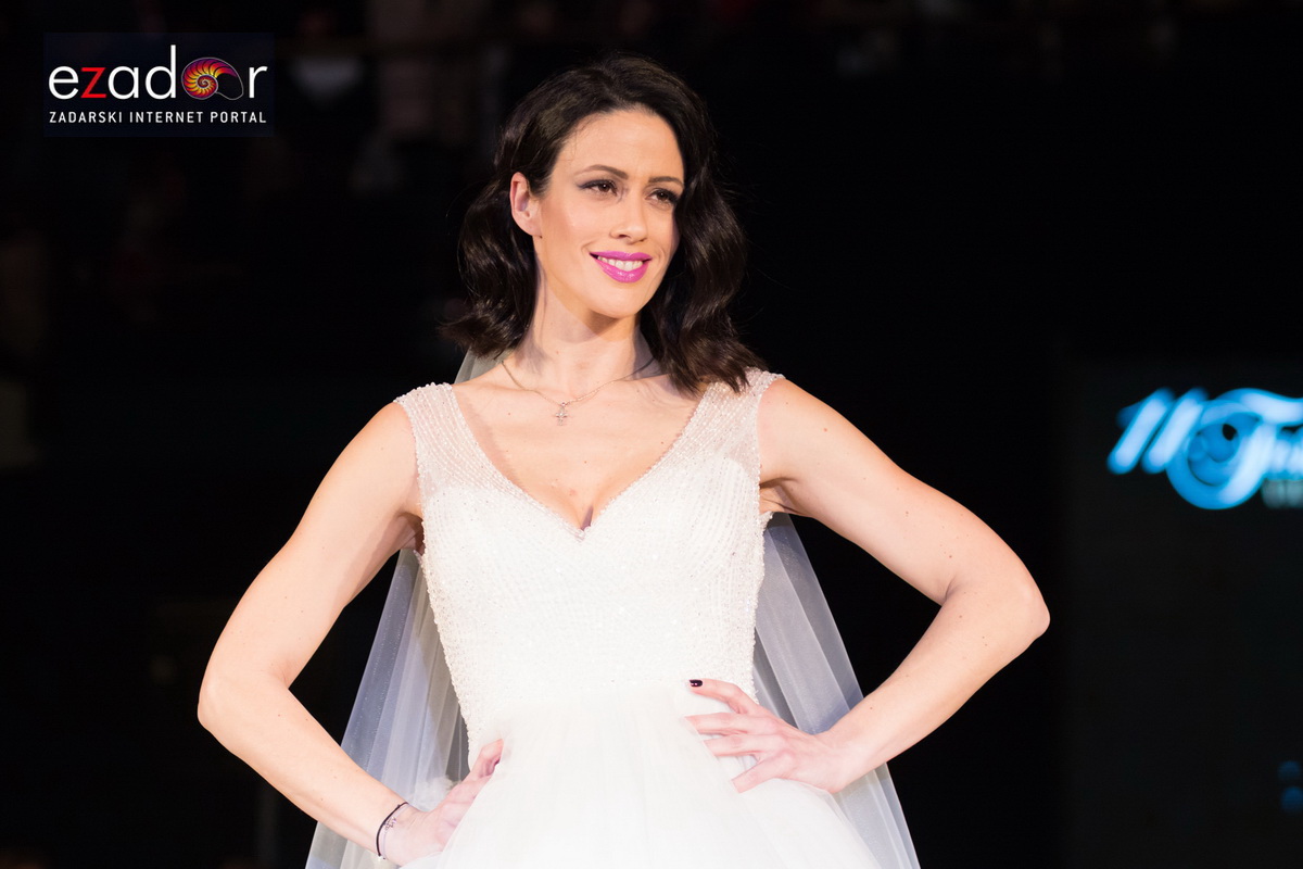 11. Festival vjenčanja: Modna revija vjenčanica i svečanih haljina te revija cvijeća i koncert Sandija Cenova 11. Festival vjenčanja: Modna revija vjenčanica i svečanih haljina te revija cvijeća i koncert Sandija Cenova