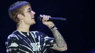 Image 379311 (auto) Image 379311 (auto)