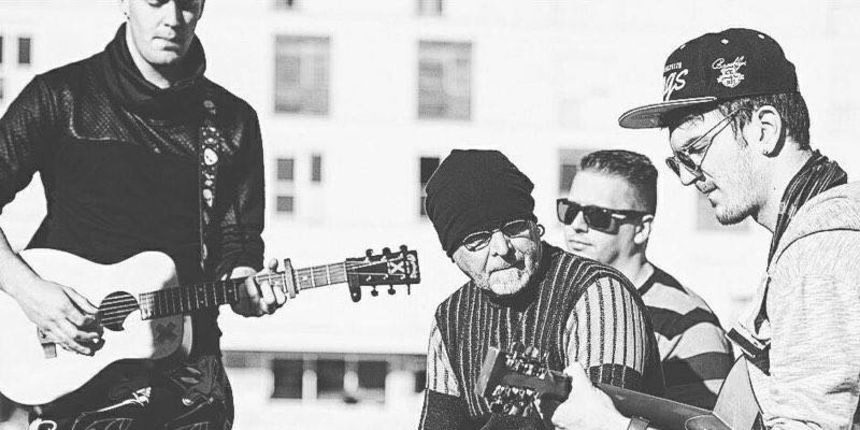 Bend La život je lijep u nedjelju na Trgu Petra Zoranića