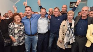 Zadar – Bozidar Kalmeta u stranackim prostorijama HDZ-a pratio rezultate izbora. Photo: Dino Stanin/PIXSELL