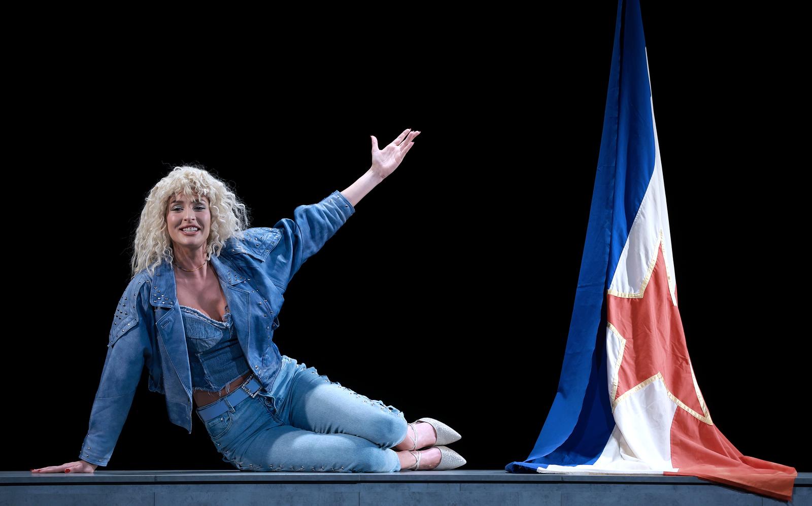 Predstava Lepa Brena Project u kazalištu Kerempuh Predstava Lepa Brena Project u kazalištu Kerempuh